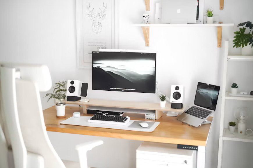Slim ultrabook laptop